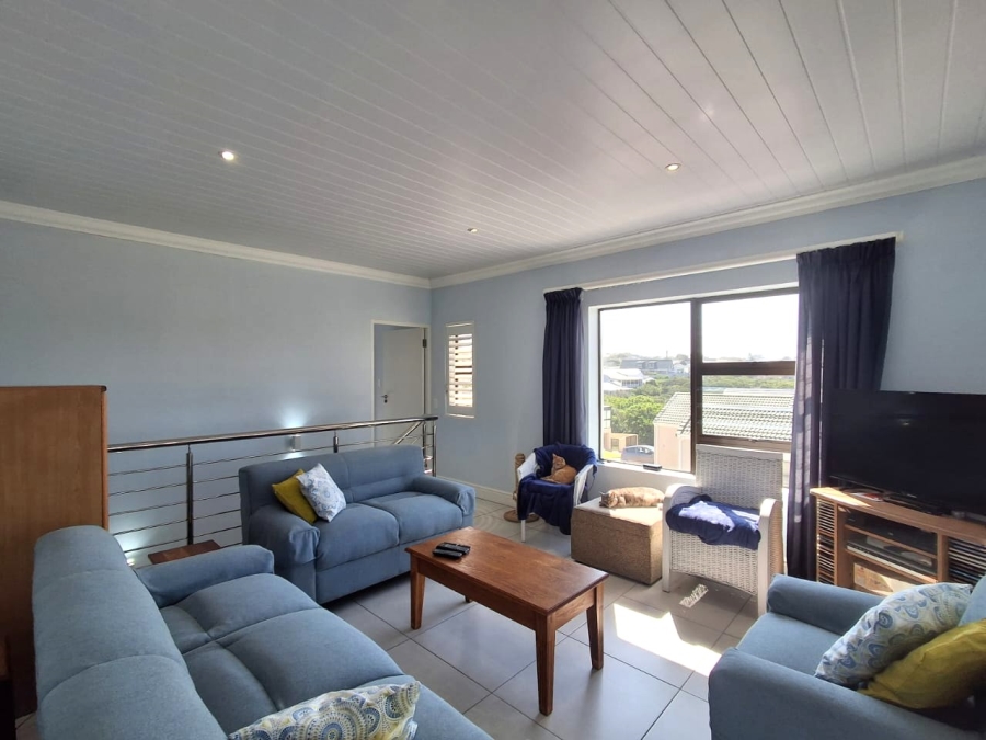 3 Bedroom Property for Sale in Stilbaai Wes Western Cape